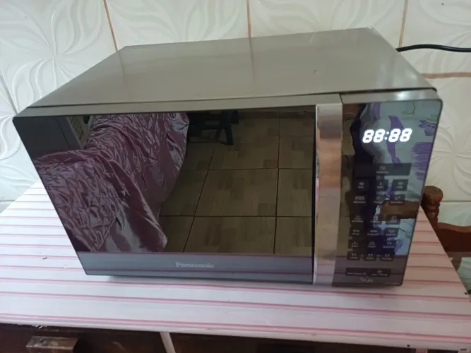 Vendo microondas Panasonic 31 litros
