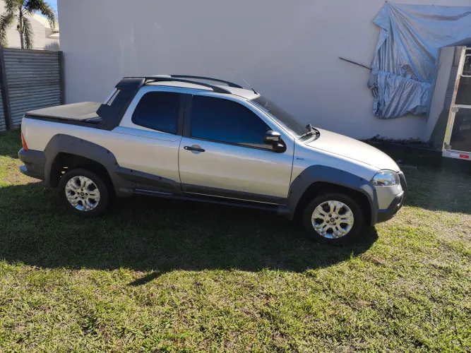 Fiat Strada Adventure1.8/ 1.8 Locker Flex CD 2011