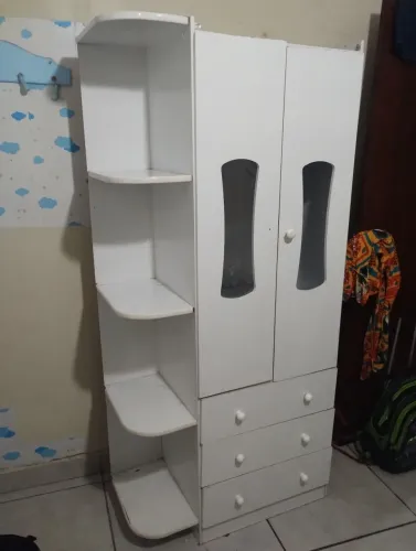 Guarda roupa infantil