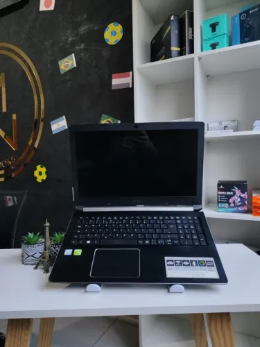 NOTEBOOK ACER ASPIRE 5!!