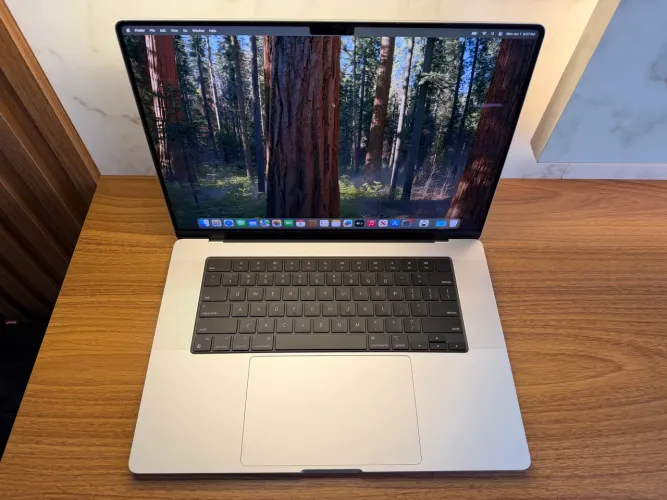 MacBook Pro M4 Max, 48gb, 1TB, Silver, 16 Pol (sem uso)
