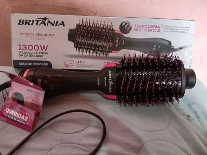 Escova secadora bivolt