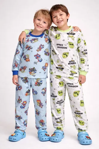 KIT REVENDA 4 PIJAMAS CALÇA E CAMISA MANGA LONGA peças CORINGAS PARA O DIA A DIA 