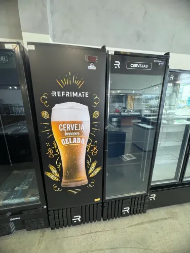 CERVEJEIRA 570L PORTA VIDRO 220V REFRIMATE