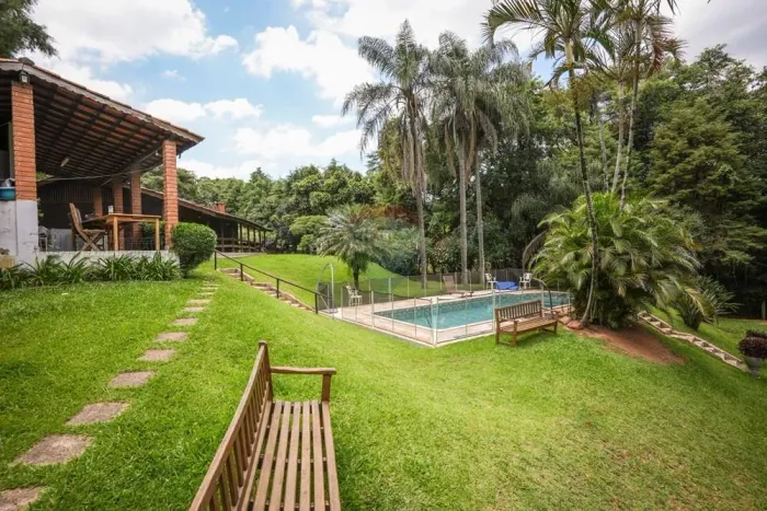 CHÁCARA À VENDA EM CABREÚVA | NOVA PINHAL | 2.975 m² | PISCINA | ÁREA GOURMET | FINANCIAME