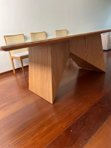 Mesa de Jantar + 8 cadeiras Dunelli