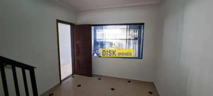 Sobrado com 3 dormitórios para alugar, 120 m² por R$2400/mês - Assunção - São Bernardo do 