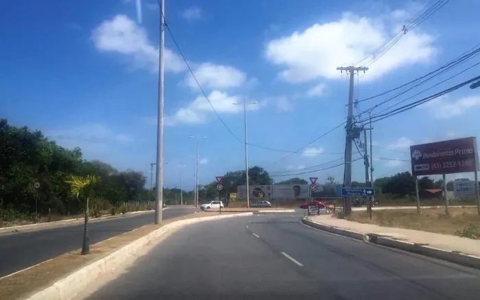 Valor de Super OPORTUNIDADE! AREA 4224m2/ 11lotes para VENDA - PORTAL DO SOL / ALTIPLANO -