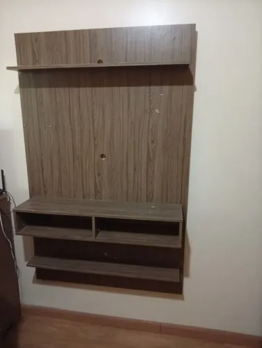 Vendo painel para TV em ótimo estado de conservação 