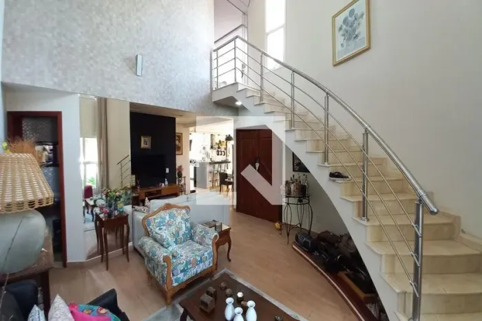 Casa à Venda - Swiss Park, 5 Quartos, 310 m2
