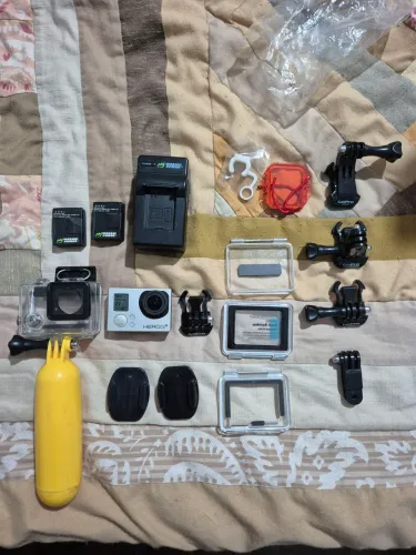 Kit Go Pro Hero 3+ completo (mergulho e capacete)