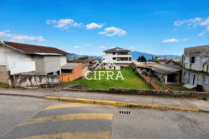 Terreno Urbano - Venda - 450m2 - Rua Guanabara - Boa Vista - Rio do Sul