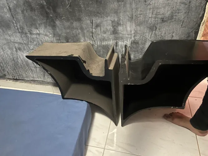Estante de ferro p/ livros com tema batman