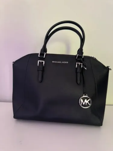 Bolsa Michael Kors Preta - IMPORTADA
