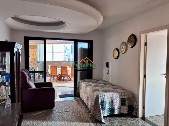 Apartamento à locação em Praia da Costa - Vila Velha/ES