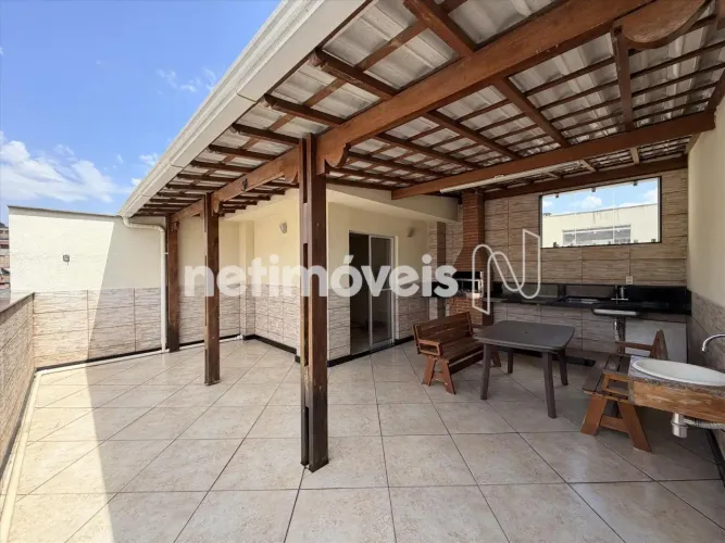 Cobertura 2 quartos 90m²; à venda no Piratininga!