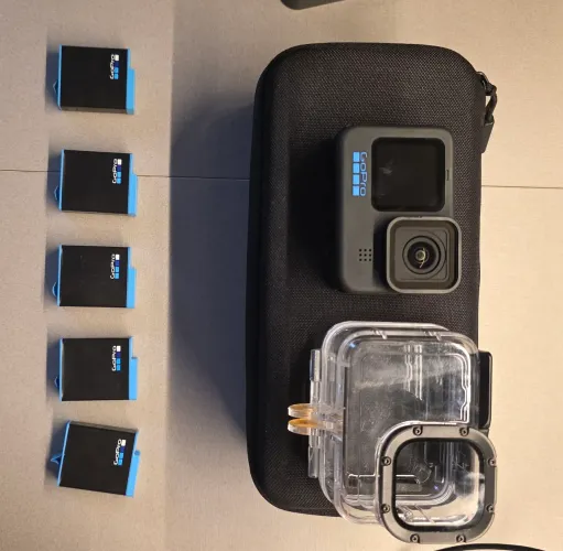 GoPro Hero 10 Black com 5 baterias