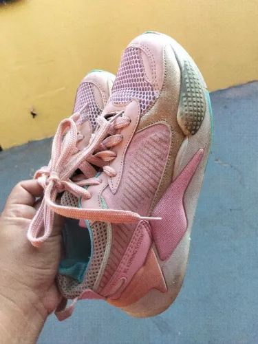 Tênis feminino 