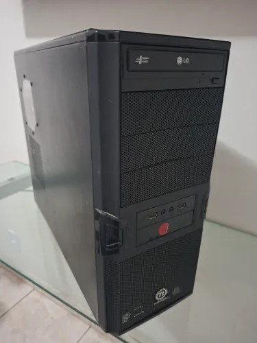 CPU para Venda (Não Liga) - Ideal para Reparação ou Peças