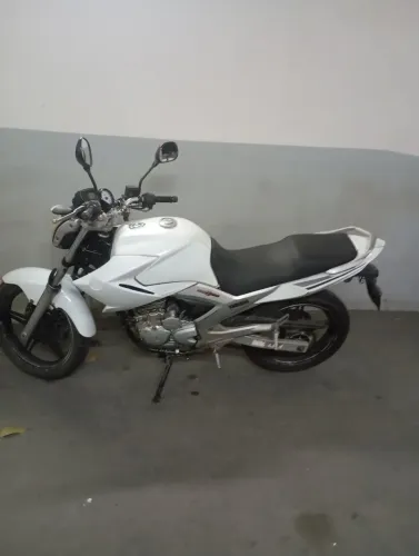 Moto a venda ou troca 