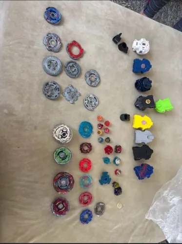 Lote Beyblade