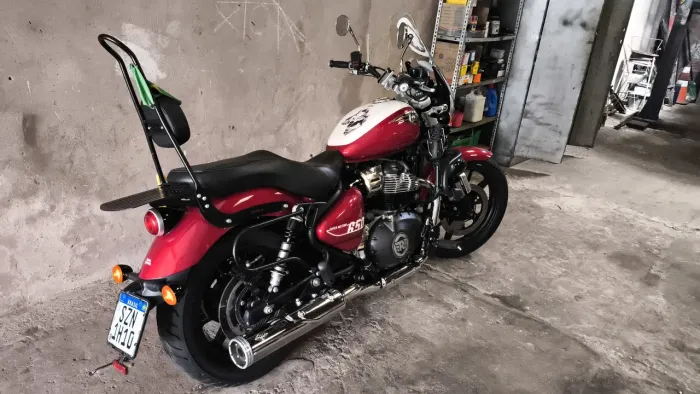Super METEOR 650 impecável para motociclistas exigentes