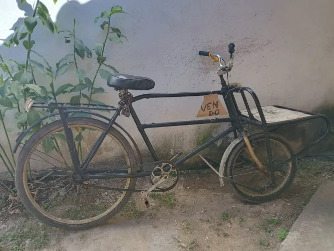 Bicicleta de carga em bom estádo