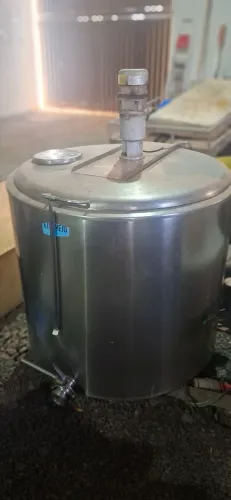 Tanque para leite de 300 litros