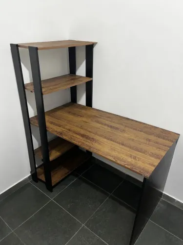 Escrivaninha com Estante 5 Prateleiras 120cm