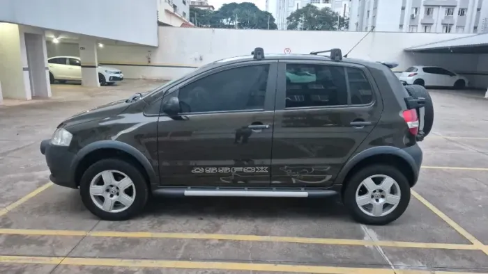 Volkswagen Crossfox 1.6 MI Total Flex 8V 5P 2008