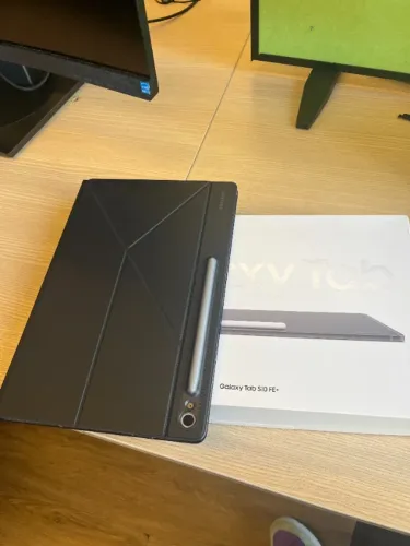 Samsung Tab S10 Fe+ - Usado