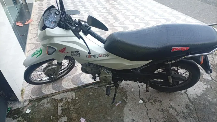 Quero troca numa biz p p minha esposa