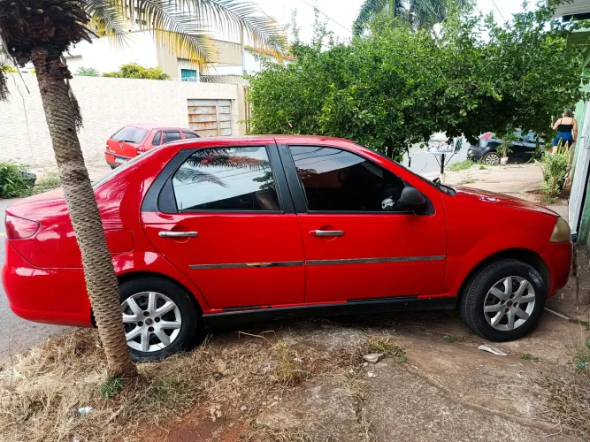 Fiat Siena EL Celeb. 1.0 MPI Fire Flex 8V 4P 2012