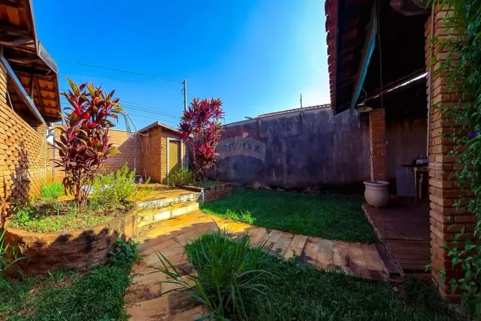 Casa à Venda Altos do Santa Rita em Leme/SP R$ 270.000