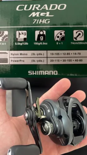 Carretilha Shimano Curado MGl (esquerda)