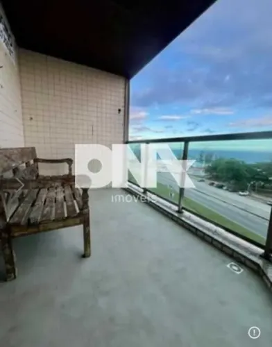 Apartamento : Padrão / Residencial / Recreio dos Bandeirantes