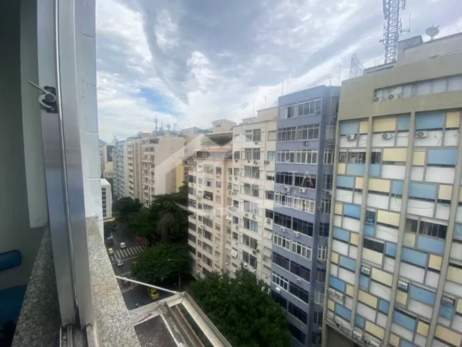 Excelente sala comercial próxima ao metrô.