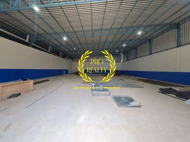 Galpão 1.800m² no Tarumã prox. Aeroporto 8m Pé Direito em condomínio.