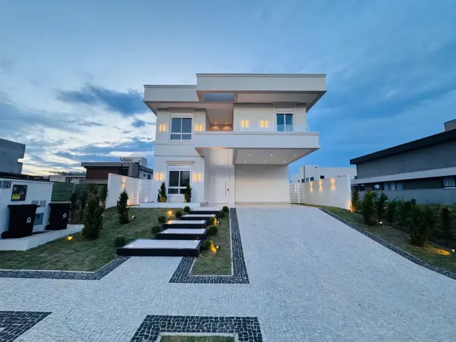 Casa Madrepérola | 4 suítes | Alphaville 2