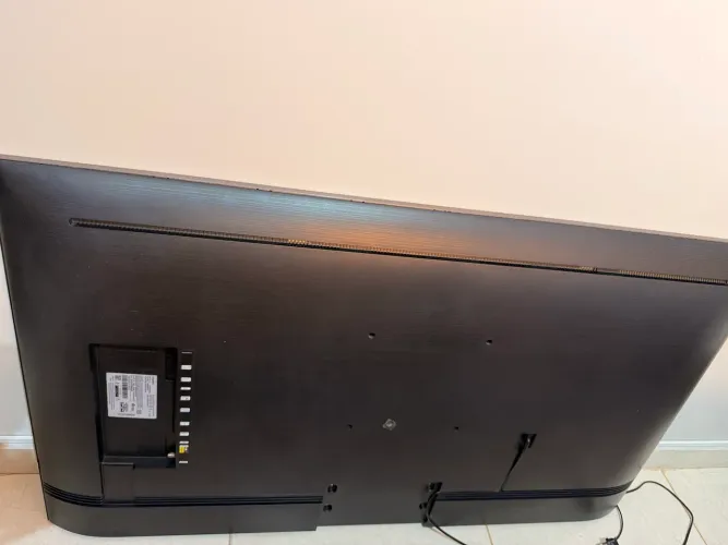 TV Samsung Crystal UHD 55? 4K Smart TV (Para Peças ou Reparo)