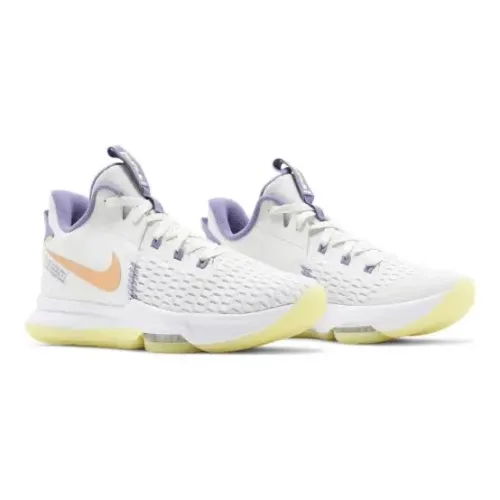 Nike LeBron Witness 5