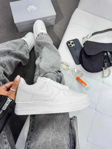 TÊNIS NIKE AIR FORCE - BRANCO