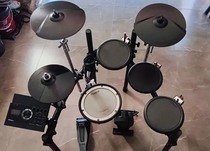  Bateria Roland TD 17