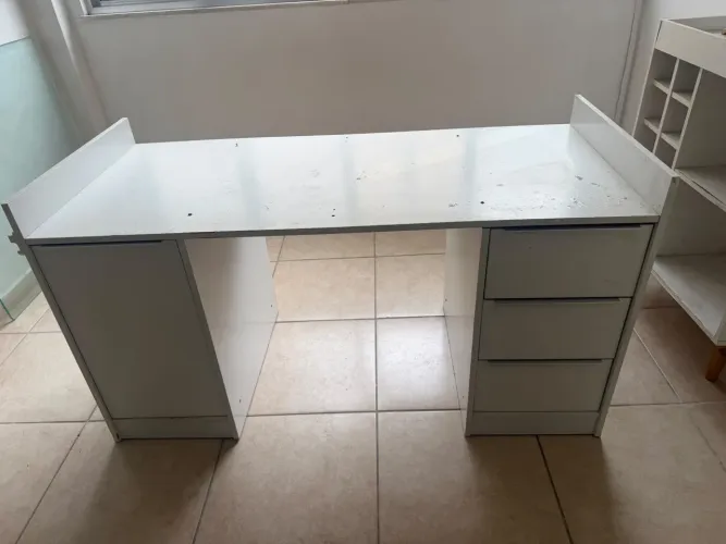 Mesa bancada para escritório