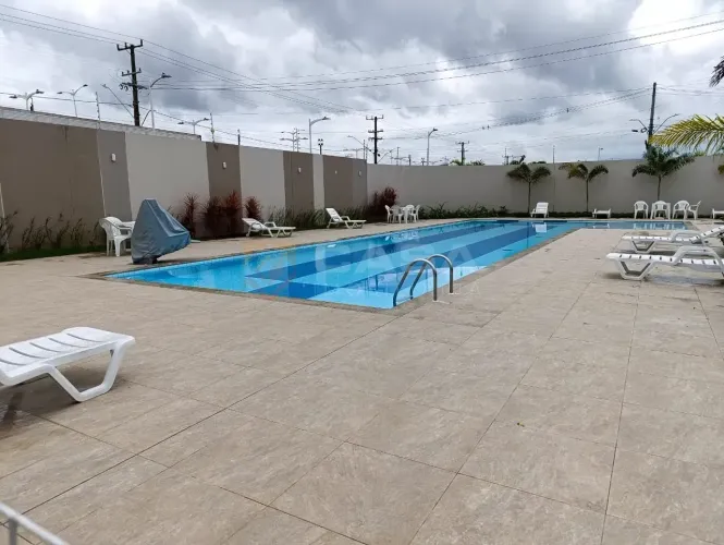 Apartamento com 3 quartos, 1 vaga, 100 m² Excelente apartamento térreo com quintal