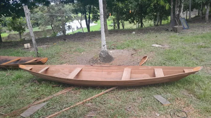 Vendo barcas.canoas para pescar e canoas para rabetas