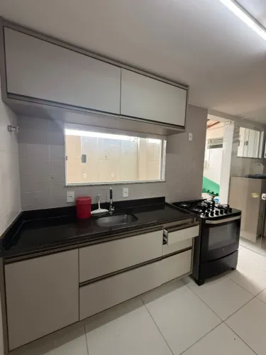 Alugo apartamento térreo com Energia Solar 3/4 em Buraquinho