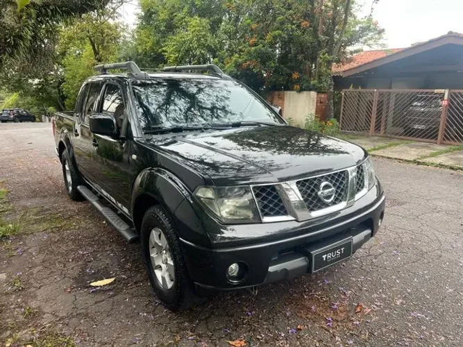 Nissan Frontier SE Attack CD 4X2 2.5 TB Diesel 2011