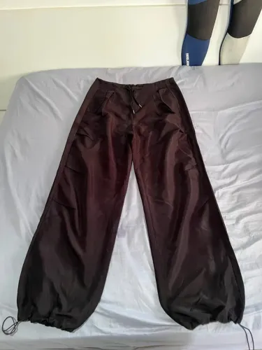 Calça wide leg SHEIN marrom - tamanho M - estilo parachute