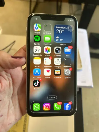 iPhone 11 branco 256 gigas